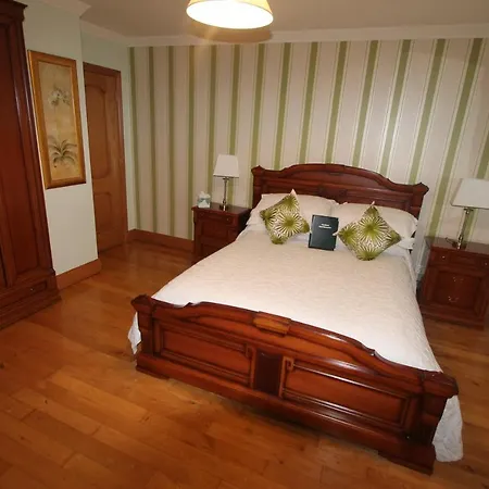 Woodlands Guest Accomadation 5*