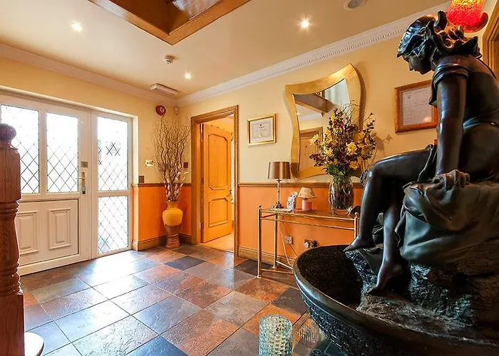 Woodlands Guest Accomadation فندق مبيت وإفطار أوتيرارد